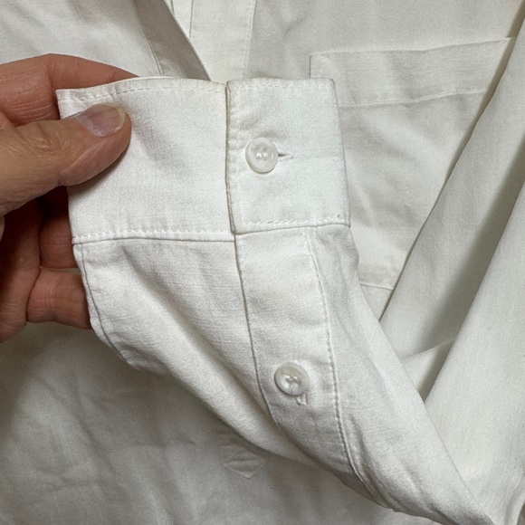 Side Stitch Cream Button-Up Blouse - Picture 7 of 8